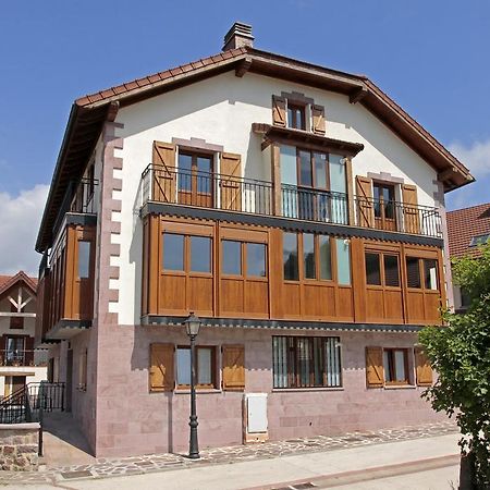 Apartamentos Irati Garralda Exterior foto