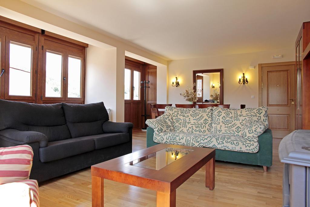 Apartamentos Irati Garralda Exterior foto
